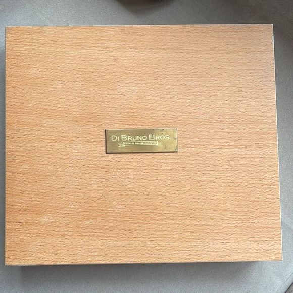 LAGUIOLE CHEESE BOARD & KNIVES SET with wood box - MADE IN FRANCE! - Picture 8 of 9